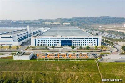 華為鴻蒙智能座艙、續(xù)航超1100公里 AITO問(wèn)界M5正式開啟交付