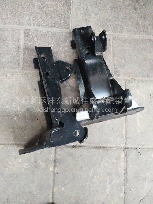 三環(huán)昊龍T280駕駛室前懸上支架 自卸車(chē)專用配件詳解